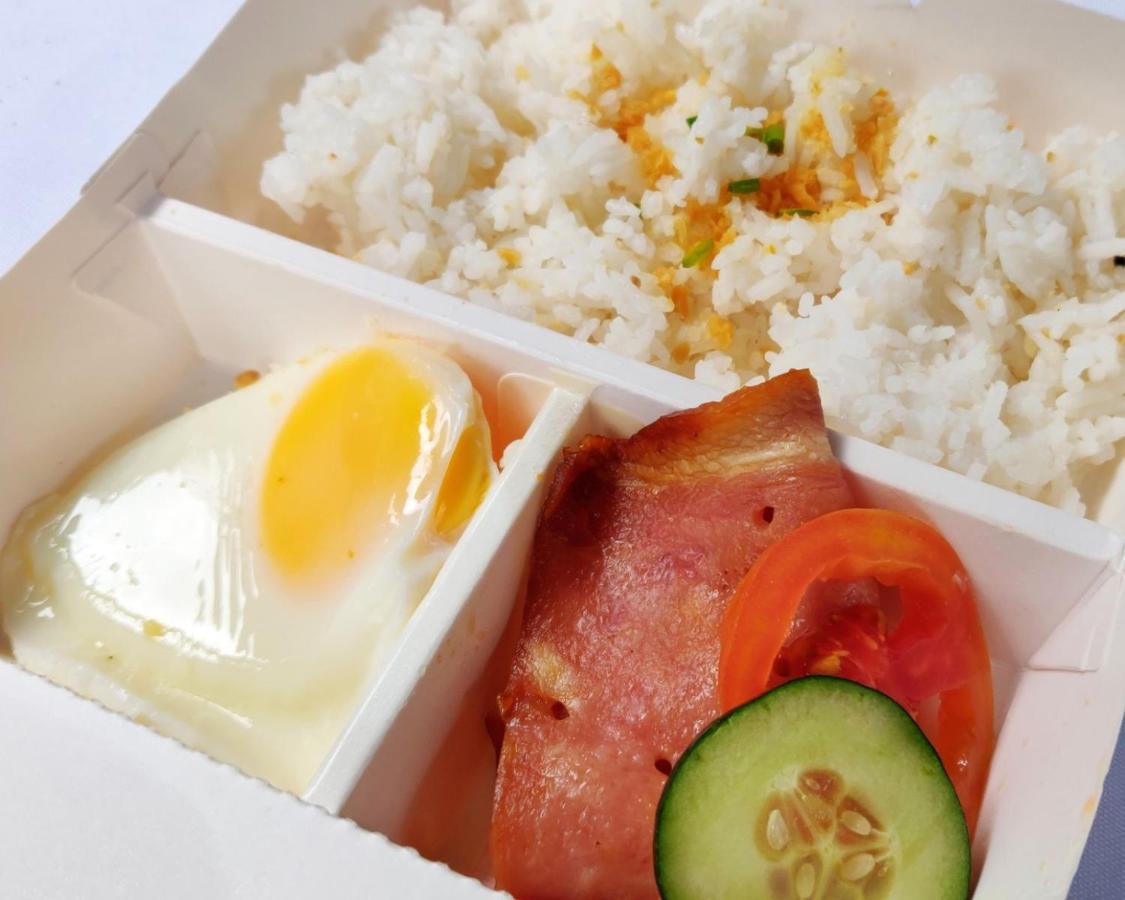 Reddoorz Plus @ Silk Residences Sta. Mesa Monthly Stay Manila Bagian luar foto